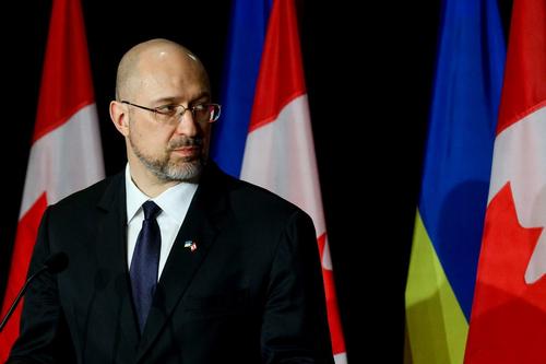 Шмыгаль: Киев будет признателен, если партнеры решат ввести войска на Украину Шмыгаль: Киев будет признателен, если партнеры решат ввести войска на Украину