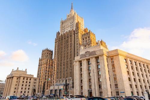 МИД: учения по отработке использования НЯО связаны с заявлениями на Западе МИД: учения по отработке использования НЯО связаны с заявлениями на Западе