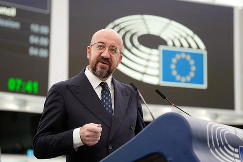 Мишель: в ЕС внимательно следят за ситуацией с вертолетом Раиси Мишель: в ЕС внимательно следят за ситуацией с вертолетом Раиси