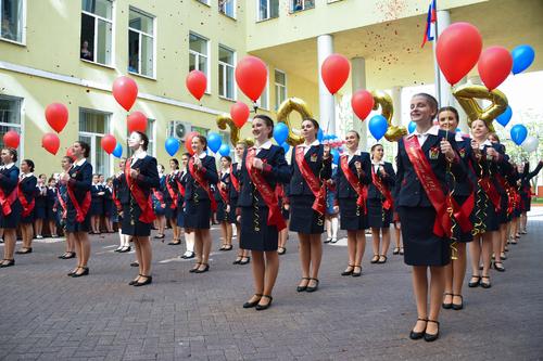 В Пансионе воспитанниц Минобороны России прозвенел последний звонок