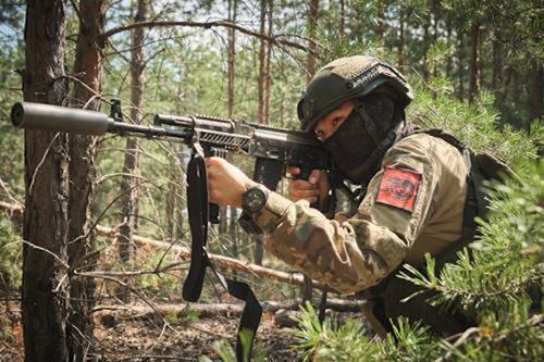 Бывший помощник Рейгана Бэндоу: конфискация российских активов продлит конфликт Бывший помощник Рейгана Бэндоу: конфискация российских активов продлит конфликт