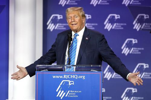 Трамп заявил, что не исключает для себя реального тюремного срока