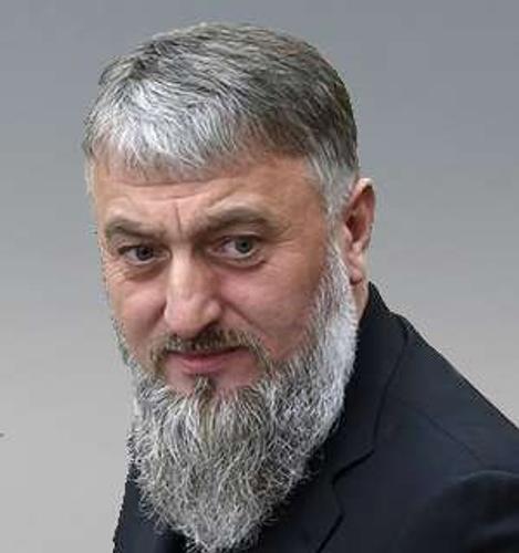 Делимханов не поддержит законопроект Даванкова о запрете религиозной одежды в школах Делимханов не поддержит законопроект Даванкова о запрете религиозной одежды в школах