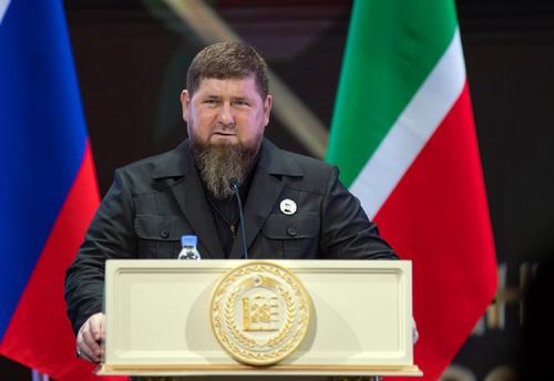 Кадыров: Бастрыкину в высказываниях о террористах-исламистах надо быть предельно аккуратным Кадыров: Бастрыкину в высказываниях о террористах-исламистах надо быть предельно аккуратным