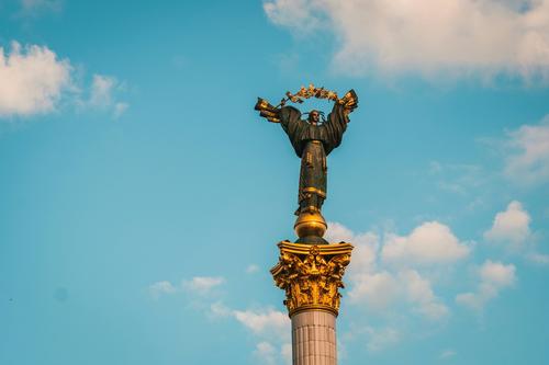Инвестор Роджерс: помощь Украине угрожает развалом Евросоюза и крахом евро Инвестор Роджерс: помощь Украине угрожает развалом Евросоюза и крахом евро
