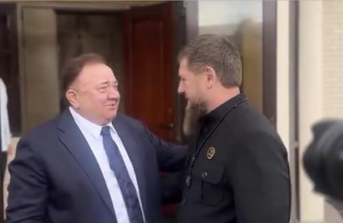 Кадыров впервые встретился с Калиматовым на территории Ингушетии Кадыров впервые встретился с Калиматовым на территории Ингушетии