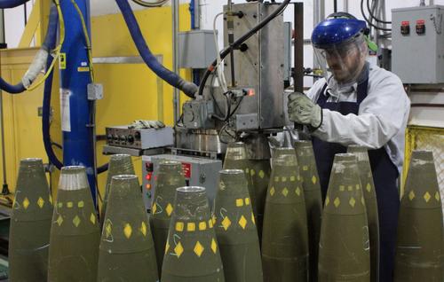 США реализуют новую программу накачивания Украины вооружениями и боеприпасами США реализуют новую программу накачивания Украины вооружениями и боеприпасами