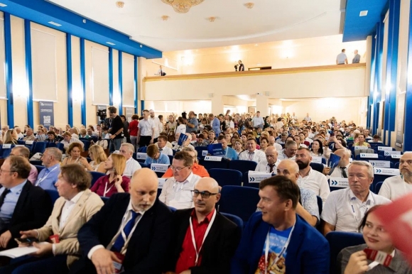 Участники форума ОП РФ «Сообщество» в Калуге: «Многодетная семья должна стать нормой в России» Участники форума ОП РФ «Сообщество» в Калуге: «Многодетная семья должна стать нормой в России»