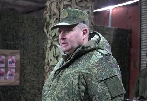 Генерал Шамарин отстранен от должности главы управления связи ВС РФ Генерал Шамарин отстранен от должности главы управления связи ВС РФ