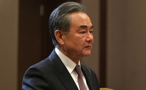 Ван И указал Кулебе, что опасность эскалации конфликта на Украине сохраняется Ван И указал Кулебе, что опасность эскалации конфликта на Украине сохраняется