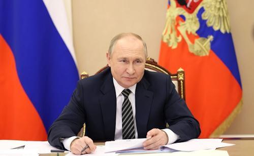 Путин: Херсонес должен стать символом своей идентичности, а также победы России Путин: Херсонес должен стать символом своей идентичности, а также победы России