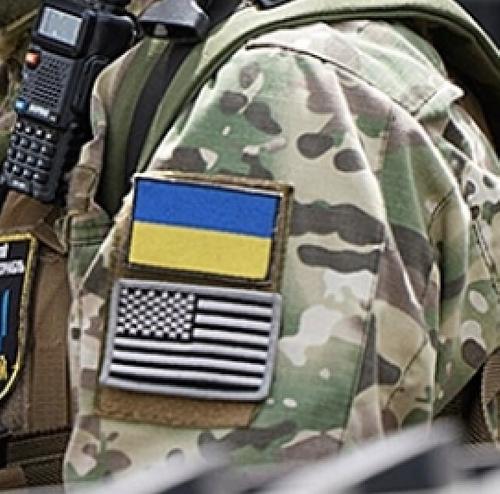 На Украину в большом числе прибывают иностранные военные На Украину в большом числе прибывают иностранные военные