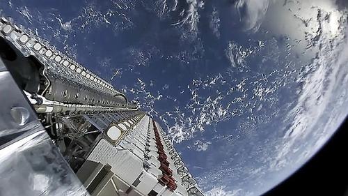 Испанские СМИ: ВСУ не могут использовать связь Starlink у российских границ Испанские СМИ: ВСУ не могут использовать связь Starlink у российских границ