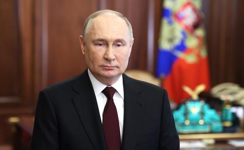 Путин поблагодарил Алиева за приглашение в Баку Путин поблагодарил Алиева за приглашение в Баку