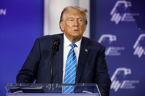 Офицер Дэвис: Трамп способен предотвратить поражение Украины Офицер Дэвис: Трамп способен предотвратить поражение Украины