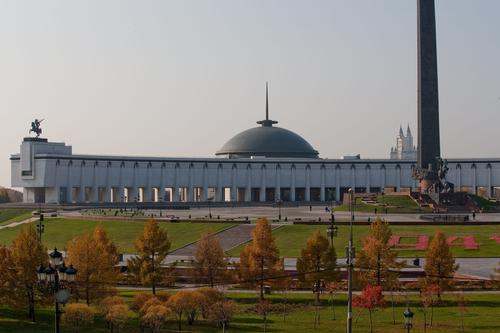 В музее на Поклонной горе откроют выставку «Золотой барс серебряных гор» В музее на Поклонной горе откроют выставку «Золотой барс серебряных гор»