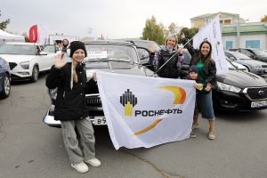Массовый автопробег к музею Чайковского состоялся в Ижевске Массовый автопробег к музею Чайковского состоялся в Ижевске