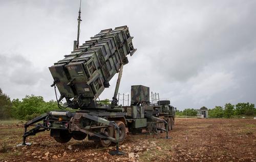 WSJ: США поставят Украине боеприпасы к системам ПВО Patriot и NASAMS WSJ: США поставят Украине боеприпасы к системам ПВО Patriot и NASAMS