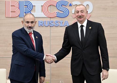 Пашинян заявил, что доволен диалогом с Алиевым в рамках саммита БРИКС Пашинян заявил, что доволен диалогом с Алиевым в рамках саммита БРИКС