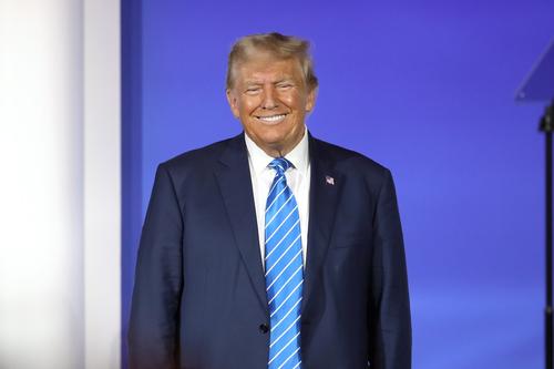 Bloomberg: мировым лидерам придется приспособиться к непредсказуемости Трампа Bloomberg: мировым лидерам придется приспособиться к непредсказуемости Трампа