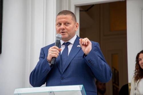 Залужный: у РФ появится возможность для сильного прорыва фронта в 2027 году Залужный: у РФ появится возможность для сильного прорыва фронта в 2027 году