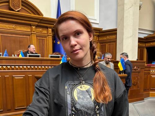 Безуглая: перестановки Зеленского в ВСУ увеличили риск новых потерь территорий Безуглая: перестановки Зеленского в ВСУ увеличили риск новых потерь территорий