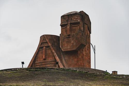 Алиев: Азербайджан ждет инвестиций России в восстановление Нагорного Карабаха Алиев: Азербайджан ждет инвестиций России в восстановление Нагорного Карабаха