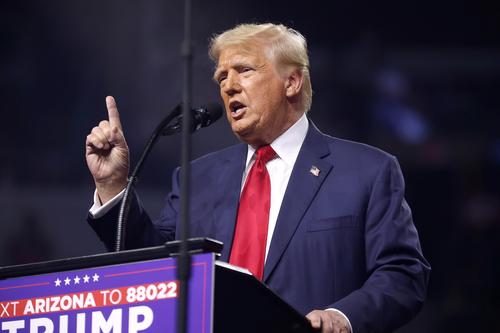 Трамп заявил, что при нем в США будут официально признавать только два пола Трамп заявил, что при нем в США будут официально признавать только два пола