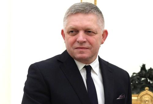 Фицо пригрозил Зеленскому прекращением поставок электроэнергии Фицо пригрозил Зеленскому прекращением поставок электроэнергии