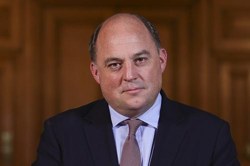 Бен Уоллес считает, что Украина должна была мобилизовать «всех своих людей» Бен Уоллес считает, что Украина должна была мобилизовать «всех своих людей»