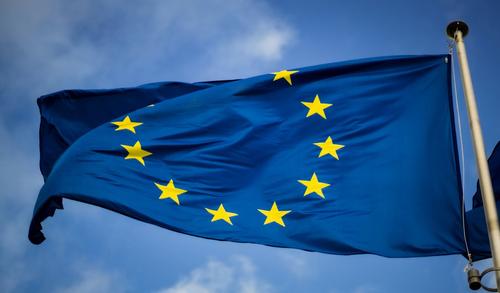 Euractiv: Европа может сесть на «раскладной стул» за стол переговоров по Украине Euractiv: Европа может сесть на «раскладной стул» за стол переговоров по Украине
