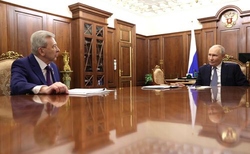 Путин провёл встречу с главным эндокринологом Минздрава, академиком РАН Дедовым Путин провёл встречу с главным эндокринологом Минздрава, академиком РАН Дедовым
