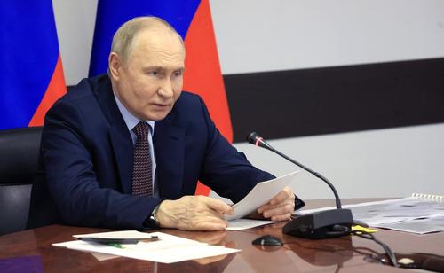 Песков: Путин проведет совещание, посвященное развитию беспилотной авиации Песков: Путин проведет совещание, посвященное развитию беспилотной авиации