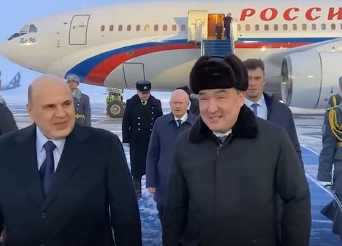 Мишустин прилетел в Астану с трехдневным визитом Мишустин прилетел в Астану с трехдневным визитом