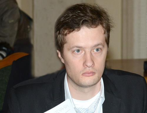 Имущество сына Порошенко* арестовано из-за уклонения от службы в ВСУ Имущество сына Порошенко* арестовано из-за уклонения от службы в ВСУ