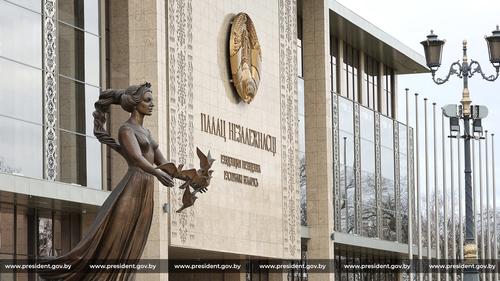 Лукашенко: ситуация на границе непростая, работа пограничникам и таможне есть Лукашенко: ситуация на границе непростая, работа пограничникам и таможне есть