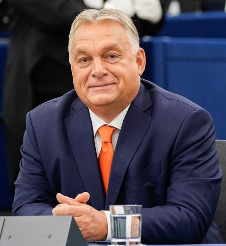 Орбан: США сейчас стремятся к миру на Украине, а Евросоюз к продолжению войны Орбан: США сейчас стремятся к миру на Украине, а Евросоюз к продолжению войны
