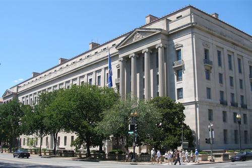 Минюст США упразднил подразделение ФБР по борьбе с влиянием России и Китая Минюст США упразднил подразделение ФБР по борьбе с влиянием России и Китая