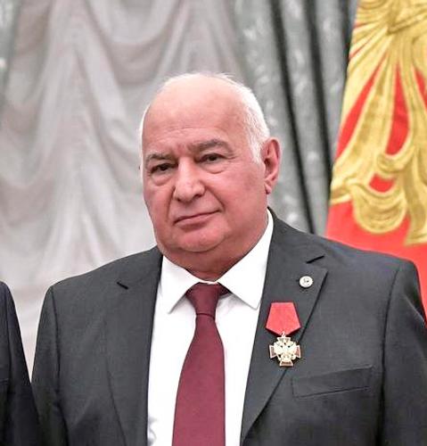 Ушел из жизни выдающийся хирург-онколог Михаил Давыдов Ушел из жизни выдающийся хирург-онколог Михаил Давыдов
