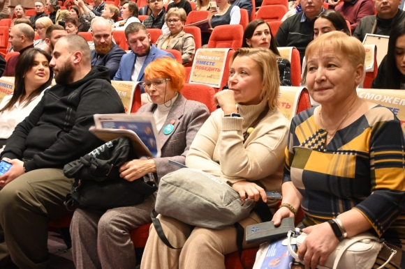 Волонтёра из Башкирии Лялю Абубакирову наградили за поддержку ветеранов Волонтёра из Башкирии Лялю Абубакирову наградили за поддержку ветеранов