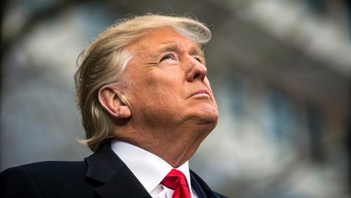 Трамп лезет в армию