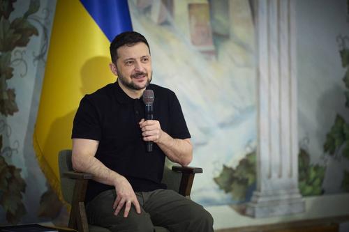 Зеленский заявил, что «очень хочет» визита в Вашингтон Зеленский заявил, что «очень хочет» визита в Вашингтон