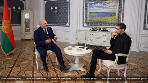 Лукашенко и Путин договорились встретиться в Москве на следующей неделе Лукашенко и Путин договорились встретиться в Москве на следующей неделе