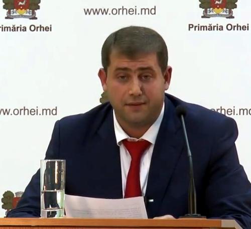 Шор сообщил о репрессиях против оппозиционных лидеров в Молдавии Шор сообщил о репрессиях против оппозиционных лидеров в Молдавии