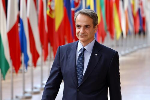Парламент Греции проголосовал за доверие правительству премьера Мицотакиса Парламент Греции проголосовал за доверие правительству премьера Мицотакиса