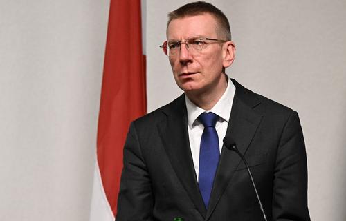 Президент Латвии предложил европейским странам ввести военный призыв Президент Латвии предложил европейским странам ввести военный призыв