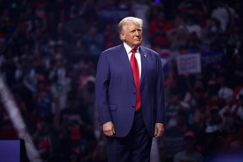 Трамп объяснил, что обещал разрешить украинский конфликт за 24 часа с сарказмом Трамп объяснил, что обещал разрешить украинский конфликт за 24 часа с сарказмом
