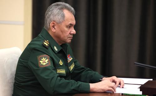 Шойгу на встрече с Ким Чен Ыном передал послание от Путина Шойгу на встрече с Ким Чен Ыном передал послание от Путина