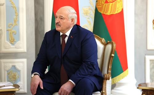 Лукашенко заявил, что войска НАТО пытаются втянуть Белоруссию в конфликт Лукашенко заявил, что войска НАТО пытаются втянуть Белоруссию в конфликт