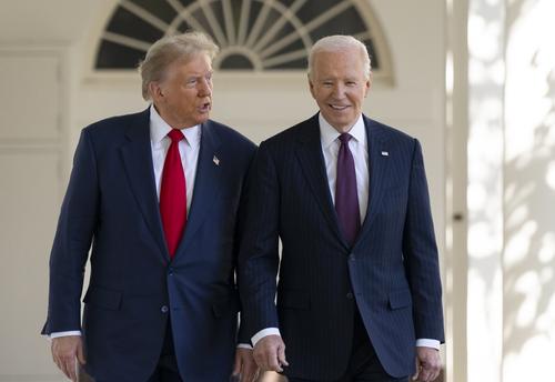 NYT: Трамп в среднем 6 раз в день упоминает в своих заявлениях Байдена NYT: Трамп в среднем 6 раз в день упоминает в своих заявлениях Байдена